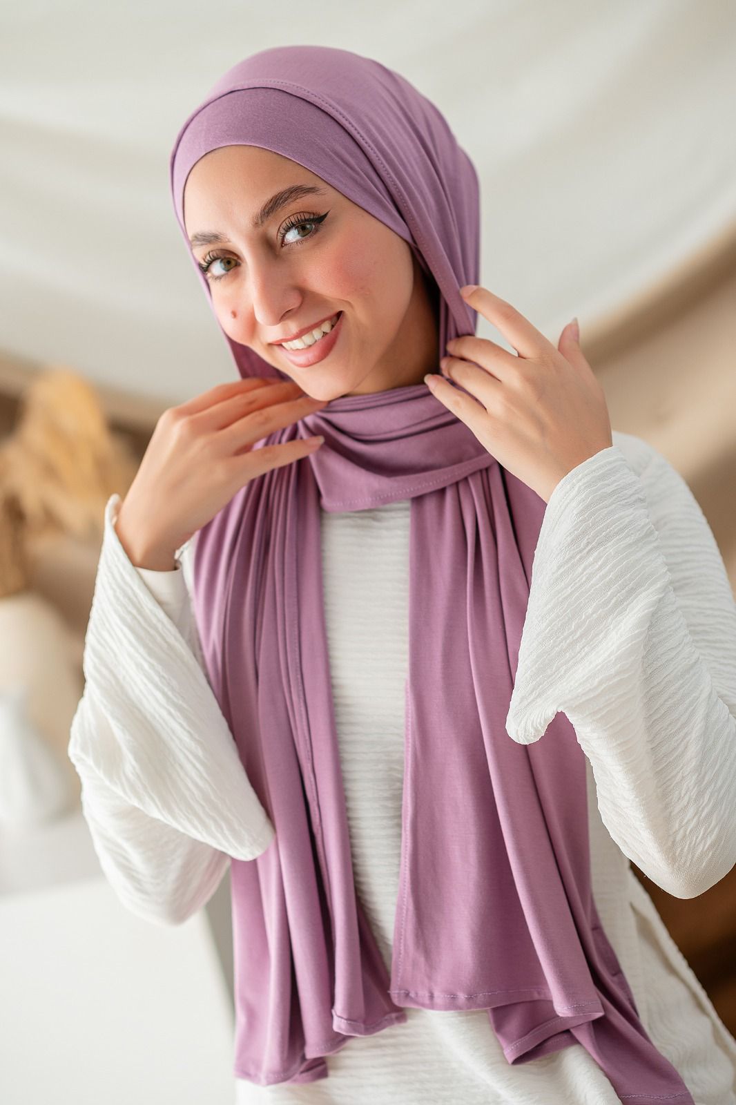 Pan Cotton Lycra Scarf – Mauve Bloom