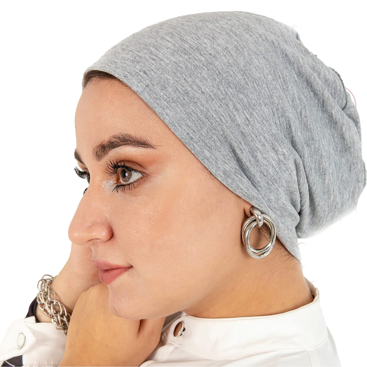 Grey Pandana